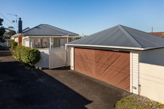 132A Richardson Rd, Mount Albert, Auckland, 1025, New Zealand