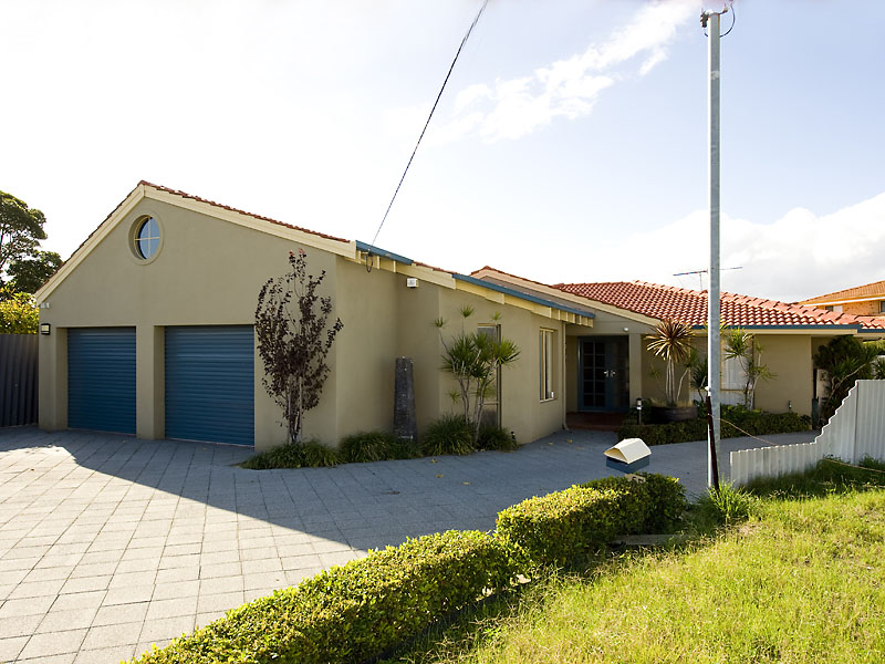 53 Newcomen Rd, Stirling WA 6021, Australia