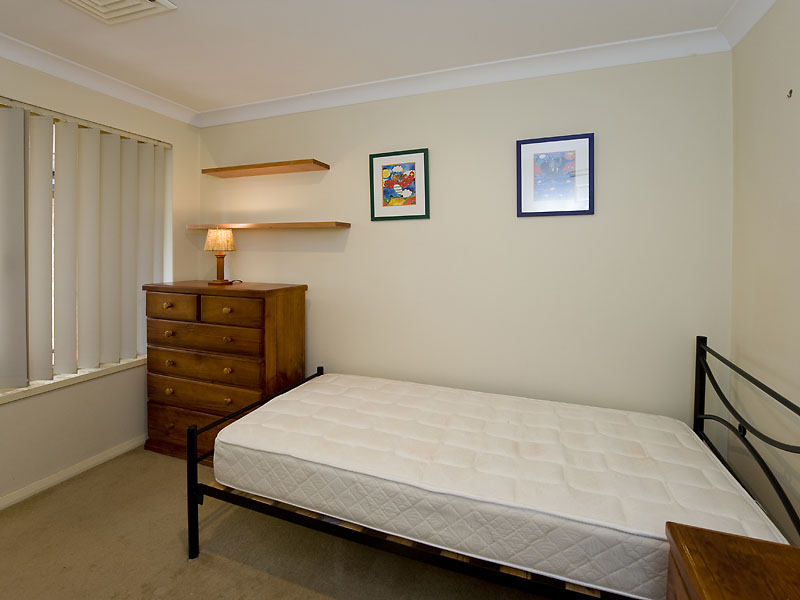 53 Newcomen Rd, Stirling WA 6021, Australia