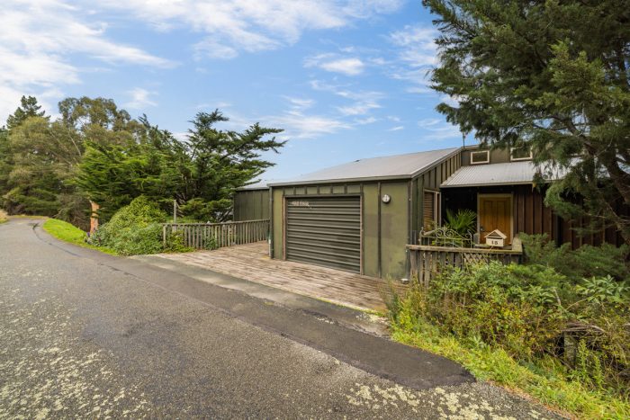 15 Harmans Road, Lyttelton, Banks Peninsula, Canterbury, 8082, New Zealand