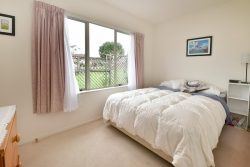 15 The Grove, Red Beach, Rodney, Auckland, 0932, New Zealand