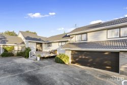 6 Picasso Drive, West Harbour, Waitakere City, Auckland, 0618, New Zealand