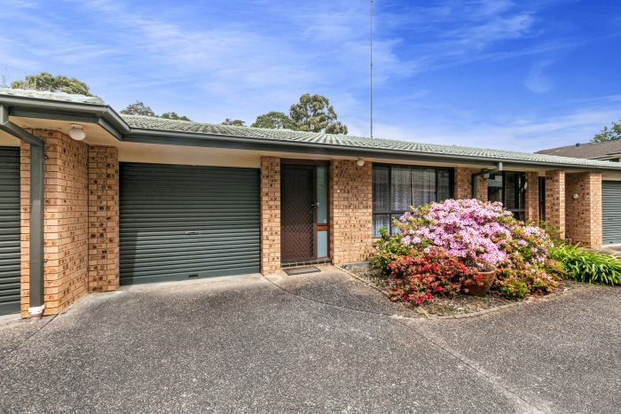 9/166 Albany St, Point Frederick NSW 2250, Australia