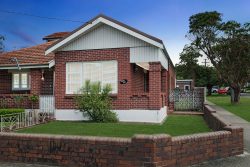 51 Arthur St, Rodd Point NSW 2046, Australia