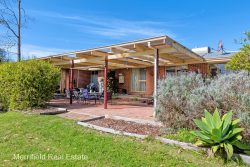 49 Costigan St, McKail WA 6330, Australia