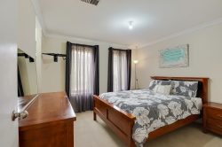 2/7 Ellam St, St James WA 6102, Australia