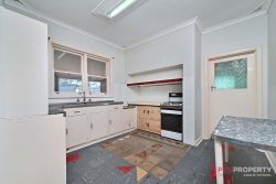 72 Peninsula Rd, Maylands WA 6051, Australia