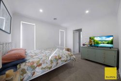 43 Hodgson Ave, Tarneit VIC 3029, Australia