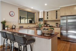 50 Kelson Pl, Acton Park TAS 7170, Australia