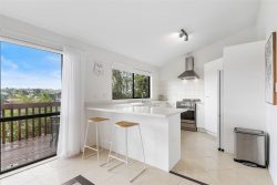 2/26 Noeleen Street, Glenfield, North Shore City, Auckland, 0629, New Zealand