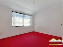 32 Burnett Dr, Clarkson WA 6030, Australia