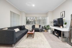 2/29 Wanneroo Rd, Joondanna WA 6060, Australia