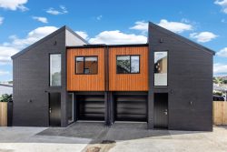 4/33 Fitzherbert Avenue, West Harbour, Waitakere City, Auckland, 0618, New Zealand