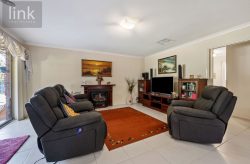 3 Wills Ct, Thurgoona NSW 2640, Australia