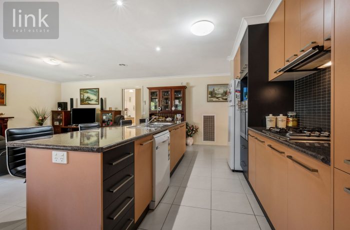 3 Wills Ct, Thurgoona NSW 2640, Australia