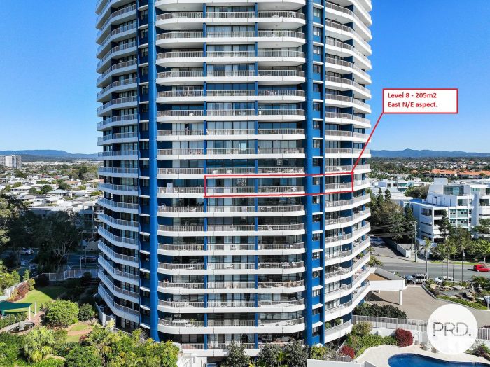 33/21 Bayview St, Bayview Tower, Runaway Bay QLD 4216, Australia