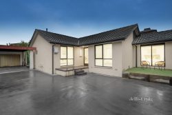 727 Ferntree Gully Rd, Glen Waverley VIC 3150, Australia