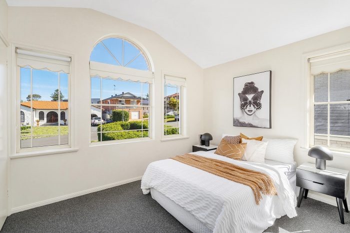 40 Heysen St, Abbotsbury NSW 2176, Australia