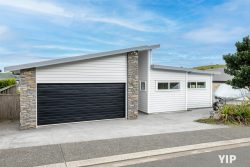33 Lacebark Lane, Woodridge, Wellington, 6037, New Zealand