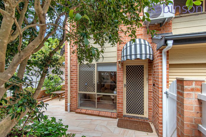 2/53 Corlette St, Cooks Hill NSW 2300, Australia