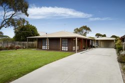 9 Clarke St, Portland VIC 3305, Australia