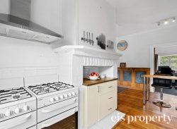 35 Sale St, Huonville TAS 7109, Australia