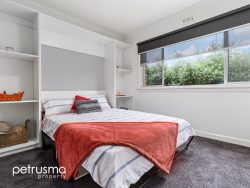 25 Fairfield Rd, Geilston Bay TAS 7015, Australia