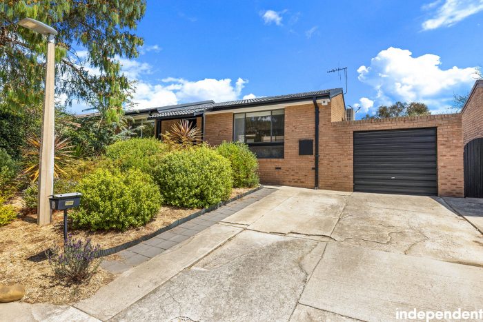 8 Lane Pl, Spence ACT 2615, Australia