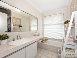 42 Fowey Loop, Mindarie WA 6030, Australia