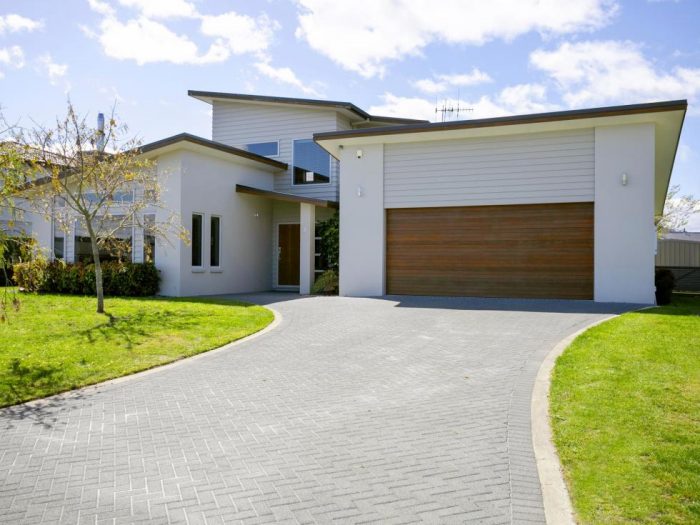 8 Pukeko Way, Kinloch, Taupo, Waikato, 3377, New Zealand