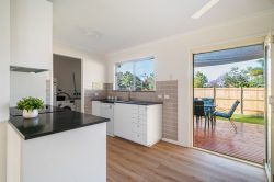 3 Cook St, Alexandra Hills QLD 4161, Australia