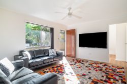 3 Cook St, Alexandra Hills QLD 4161, Australia