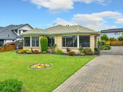 103 Rushgreen Ave, Pahurehure, Papakura, Auckland, 2113, New Zealand