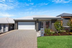 58 Seymour Dr, Mount Barker SA 5251, Australia