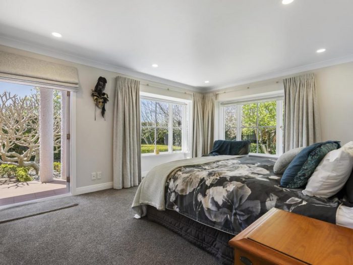 77 Shore Road, Remuera, Auckland, 1050, New Zealand