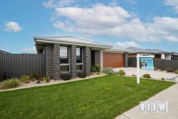 54 Gerrand St, Latrobe TAS 7307, Australia