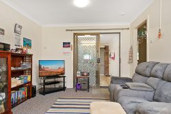 1 2/455 Geordie St, Frenchville QLD 4701, Australia