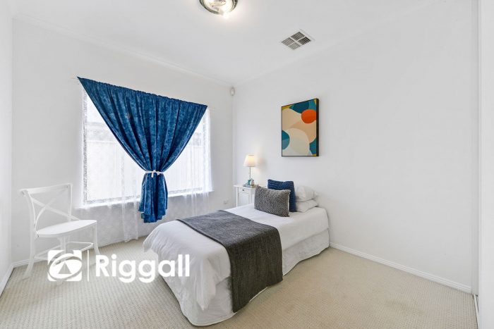 12 Field St, Parafield Gardens SA 5107, Australia