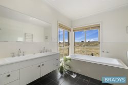 4920 Gundaroo Rd, Bellmount Forest NSW 2581, Australia