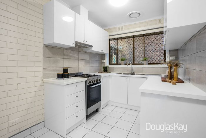 Unit 1/6 Hendry St, Sunshine West VIC 3020, Australia