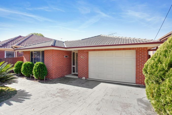 64 Holborow St, Croydon NSW 2132, Australia