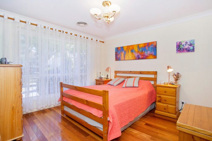 64 Holborow St, Croydon NSW 2132, Australia
