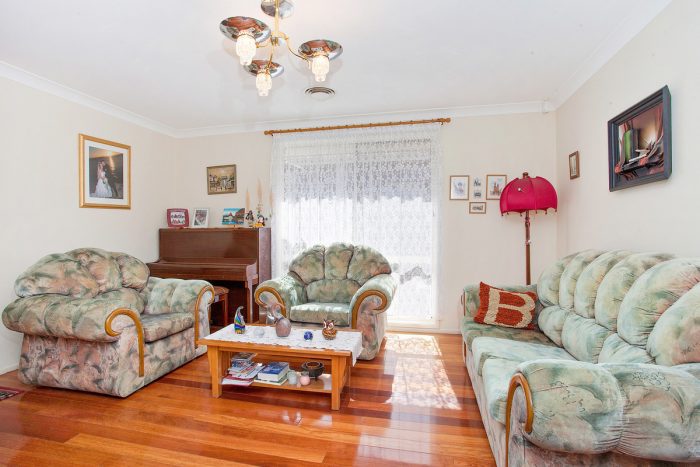 64 Holborow St, Croydon NSW 2132, Australia