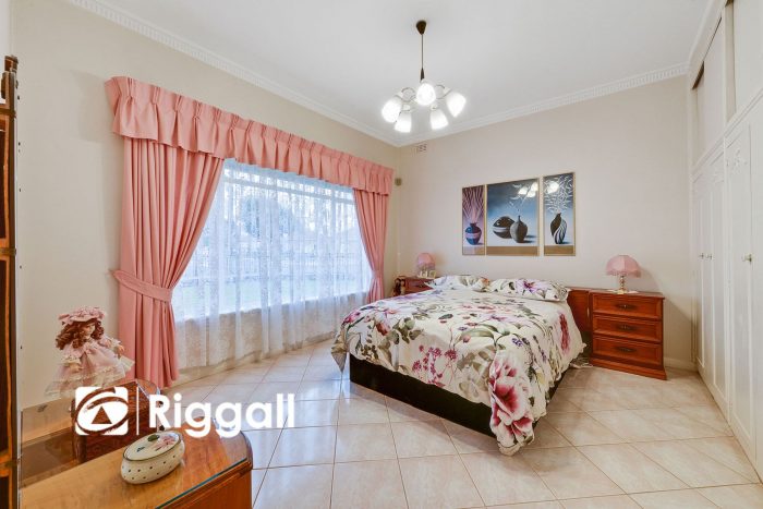 2 Manuel Ave, Blair Athol SA 5084, Australia