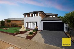 1 Rose Grange Blvd, Tarneit VIC 3029, Australia