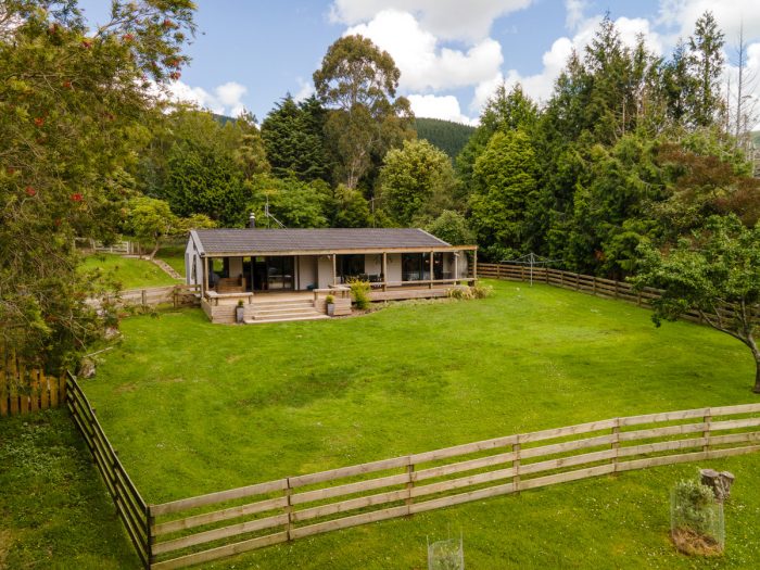 390 Scotts Road, Linton, Palmerston North, Manawatu / Whanganui, 4472, New Zealand