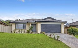 1 Yellow Rose Terrace, Hamlyn Terrace NSW 2259, Australia