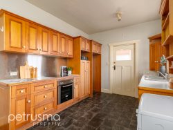 9 Belton St, South Hobart TAS 7004, Australia