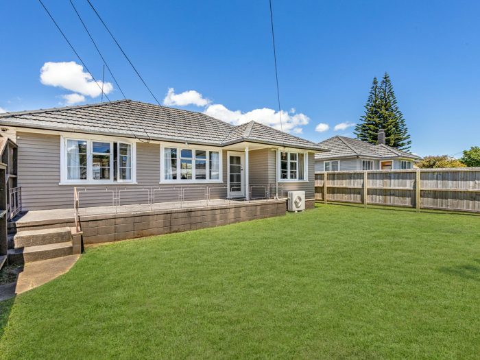 1/7 Cambridge Road, Manurewa, Manukau City, Auckland, 2102, New Zealand