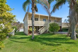 51 Currambene St, Huskisson NSW 2540, Australia